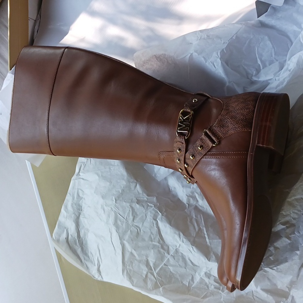 Michael Kors Kincaid  Leather & Logo Riding Boot Luggage 5M New $375